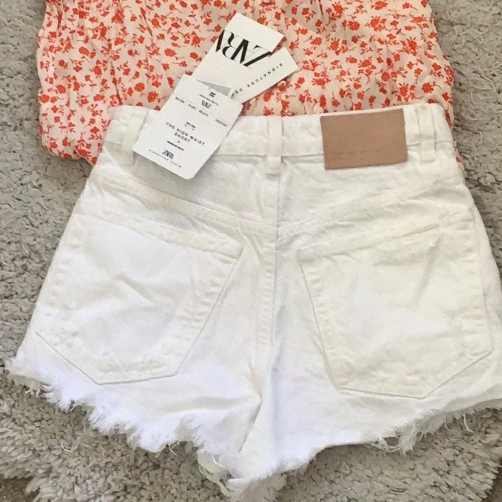 NWT Zara High Waisted Shorts 🖤🖤🖤 - Picture 5 of 9